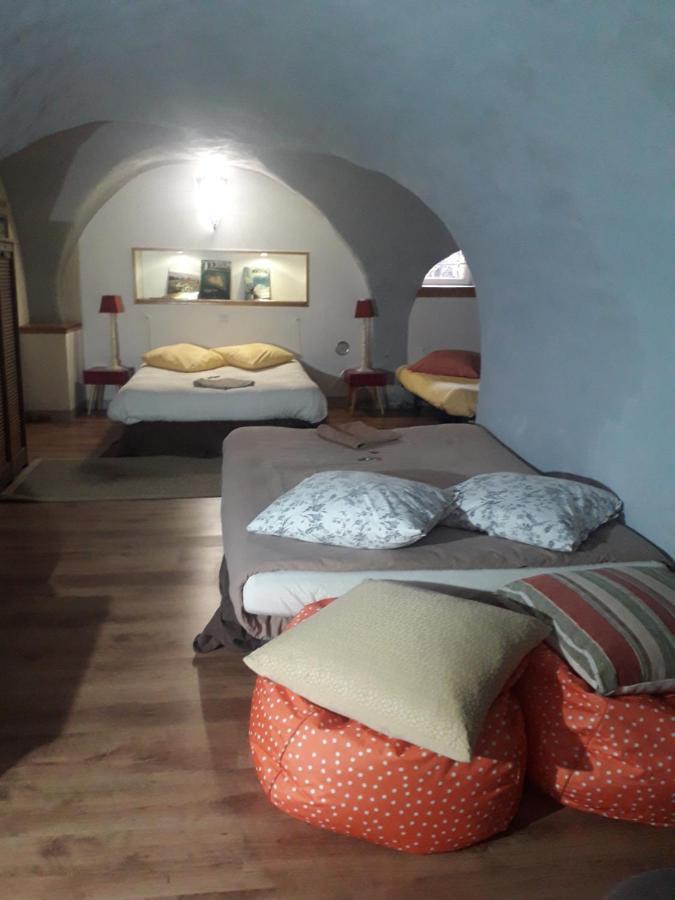 Le Colombier Bed & Breakfast Glandage Eksteriør bilde