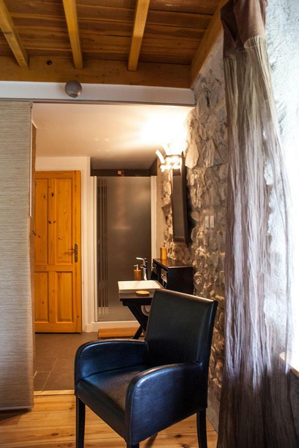 Le Colombier Bed & Breakfast Glandage Eksteriør bilde